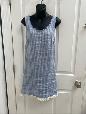 Caslon 100% linen Blue and White Striped Sleeveless Mini Dress with Lace Hem